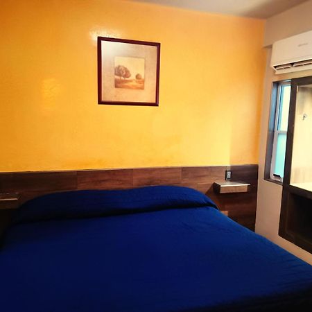 Hotel Baeza Delicias Eksteriør billede