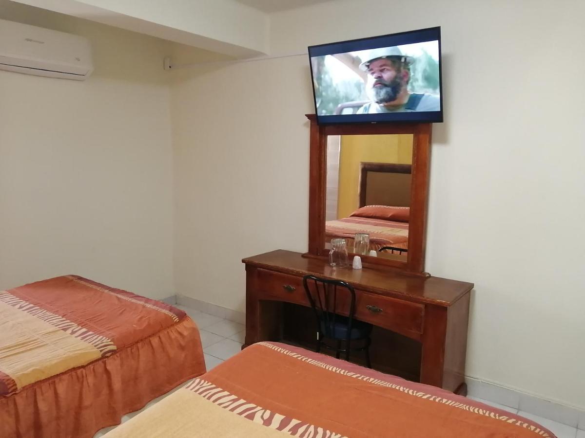 Hotel Baeza Delicias Eksteriør billede