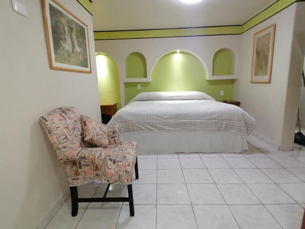 Hotel Baeza Delicias Eksteriør billede